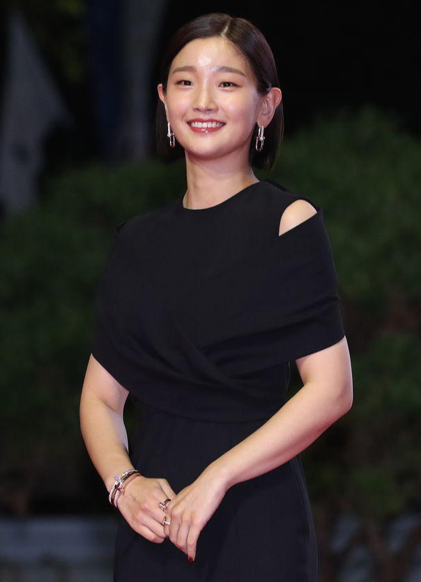 박소담