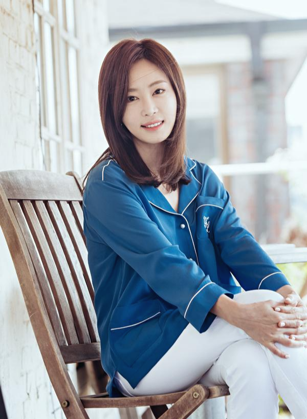 강예원-프로필-나이-과거-결혼-이상형-송지아-가품 논란