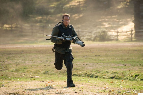 영화-더블-타겟-마크-월버그-스틸컷