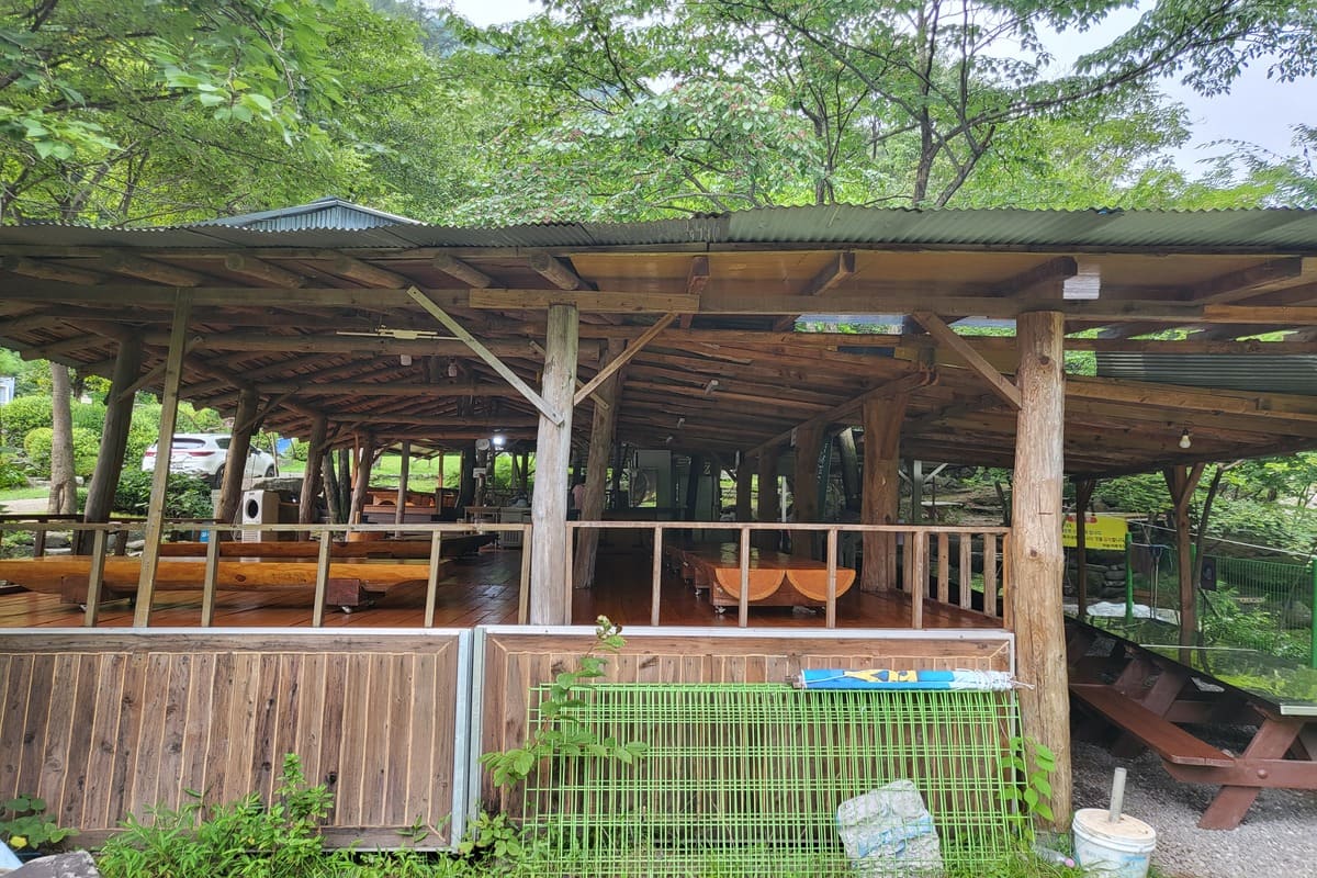 하늘아래첫집-식당