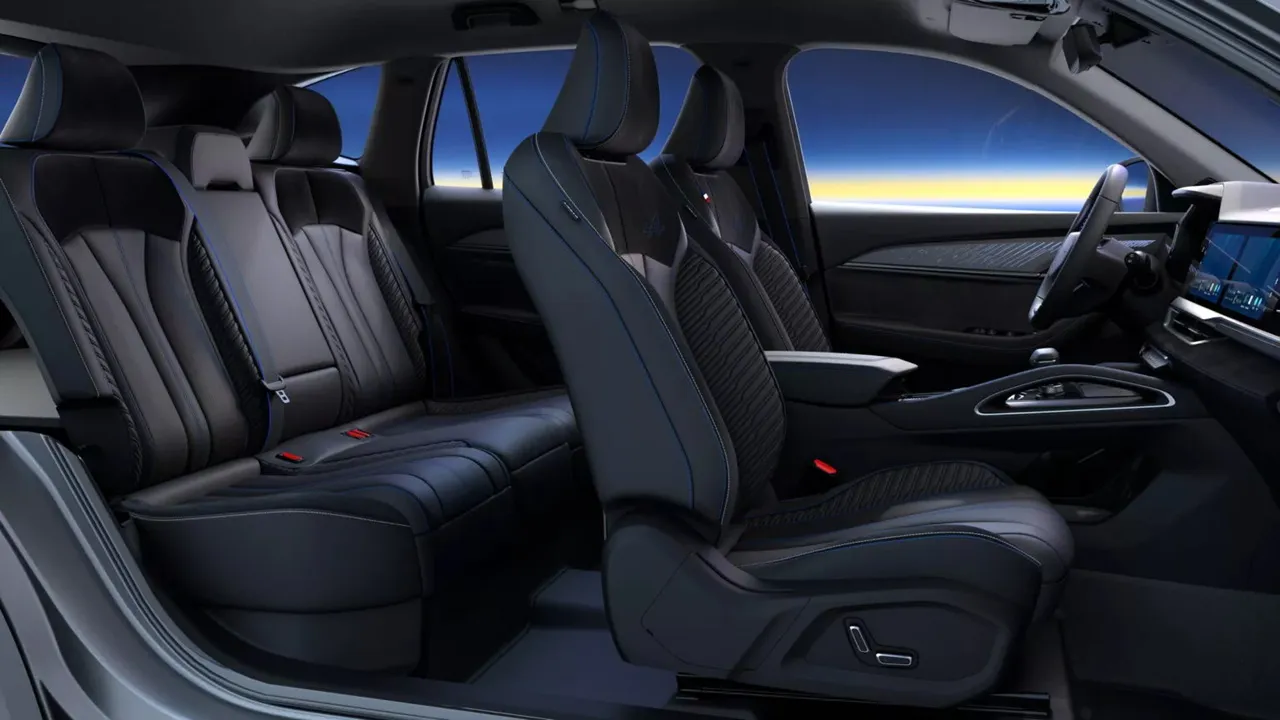 그랑 콜레오스 패밀리카 이미지