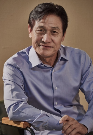 안성기