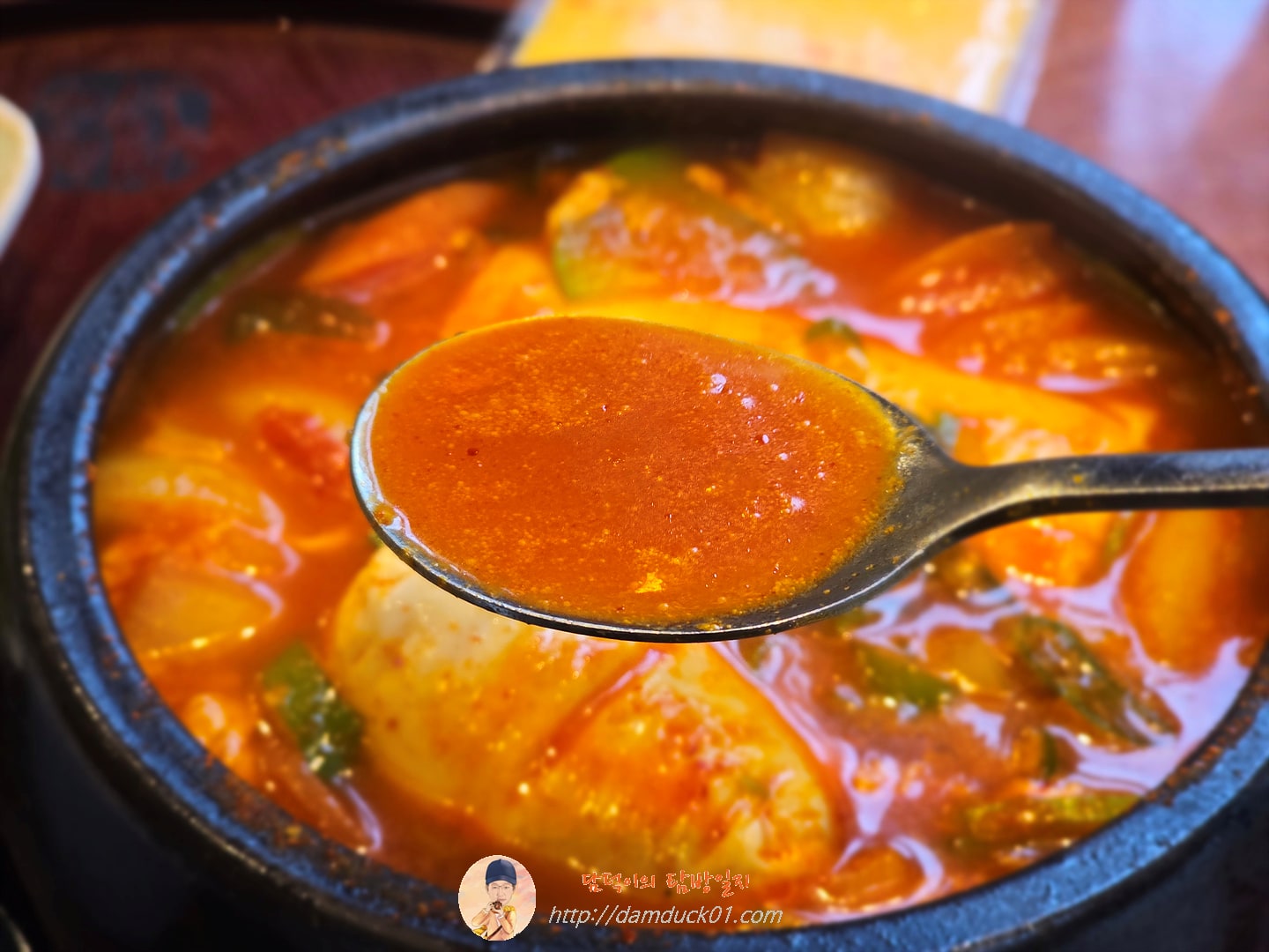 찌개정식(햄치즈순두부찌개)