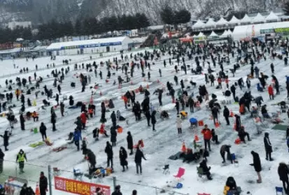 산천어 축제 전경