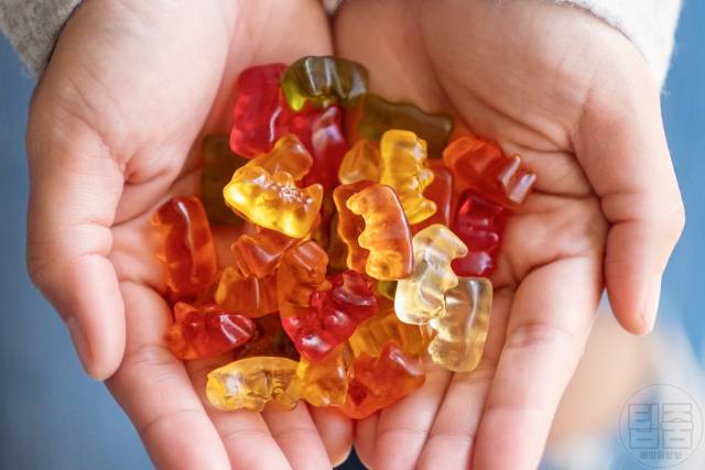 건성피부 관리,건성피부 가려움증,건성피부에 안 좋은 음식,팁줌