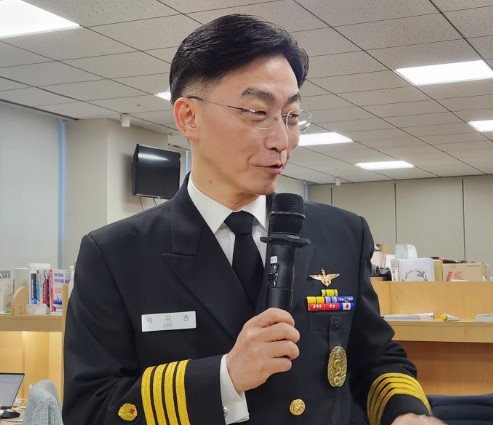 이국종 해군 명예대령 국군대전병원장 취임 근황