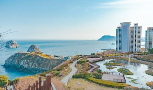 부산 오륙도 해맞이 공원 스키이워크