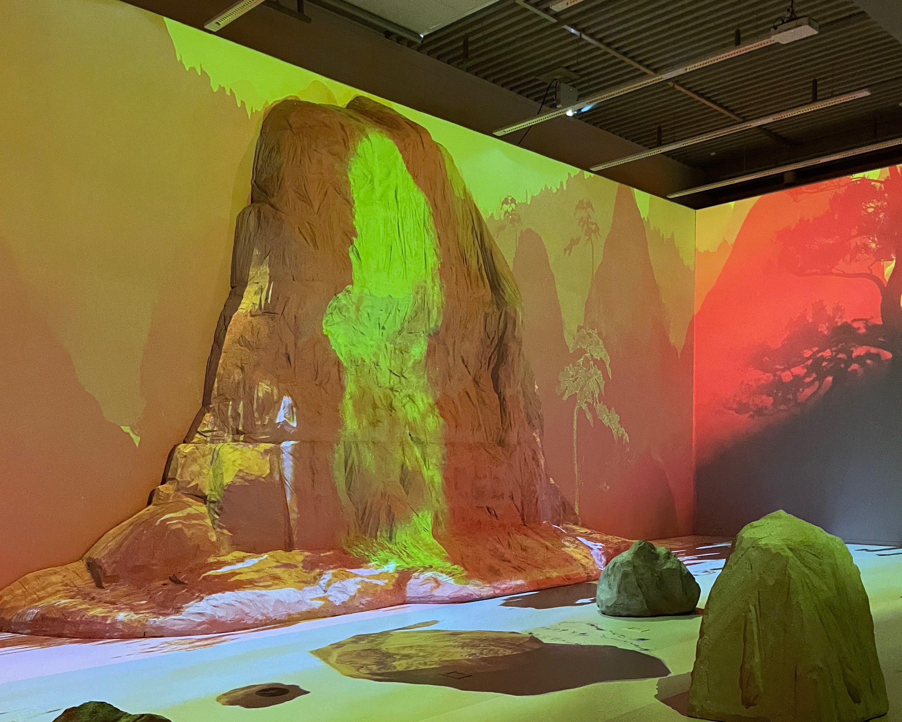 이이남의산수극장