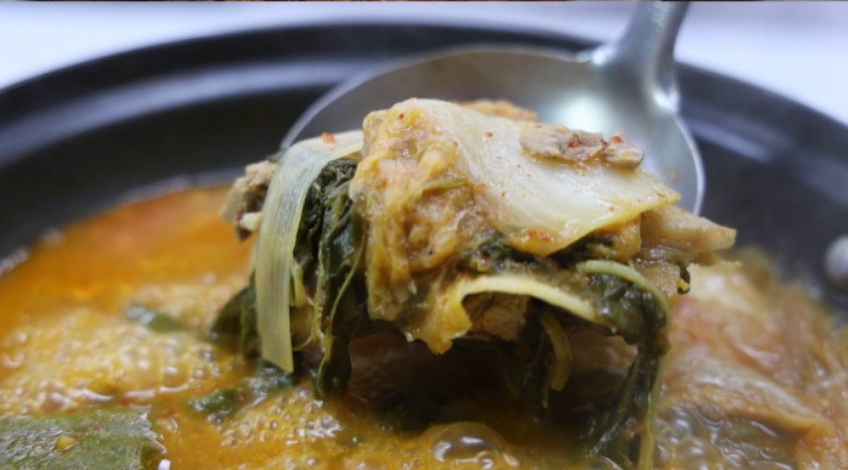 극한직업 시래기해장국 반찬공장에서 만든 시래기해장국