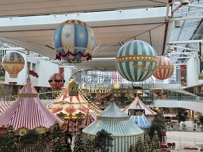 더현대서울 크리스마스 연출-매경