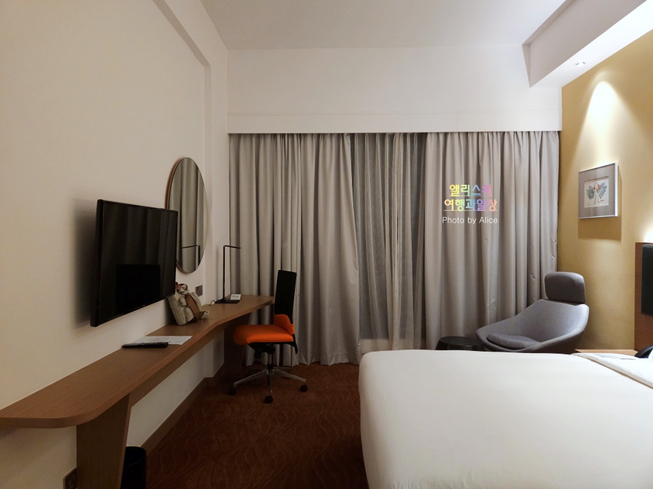 홀리데이 인 익스프레스 코타키나발루 시티 센터 스탠다드 룸 솔직후기