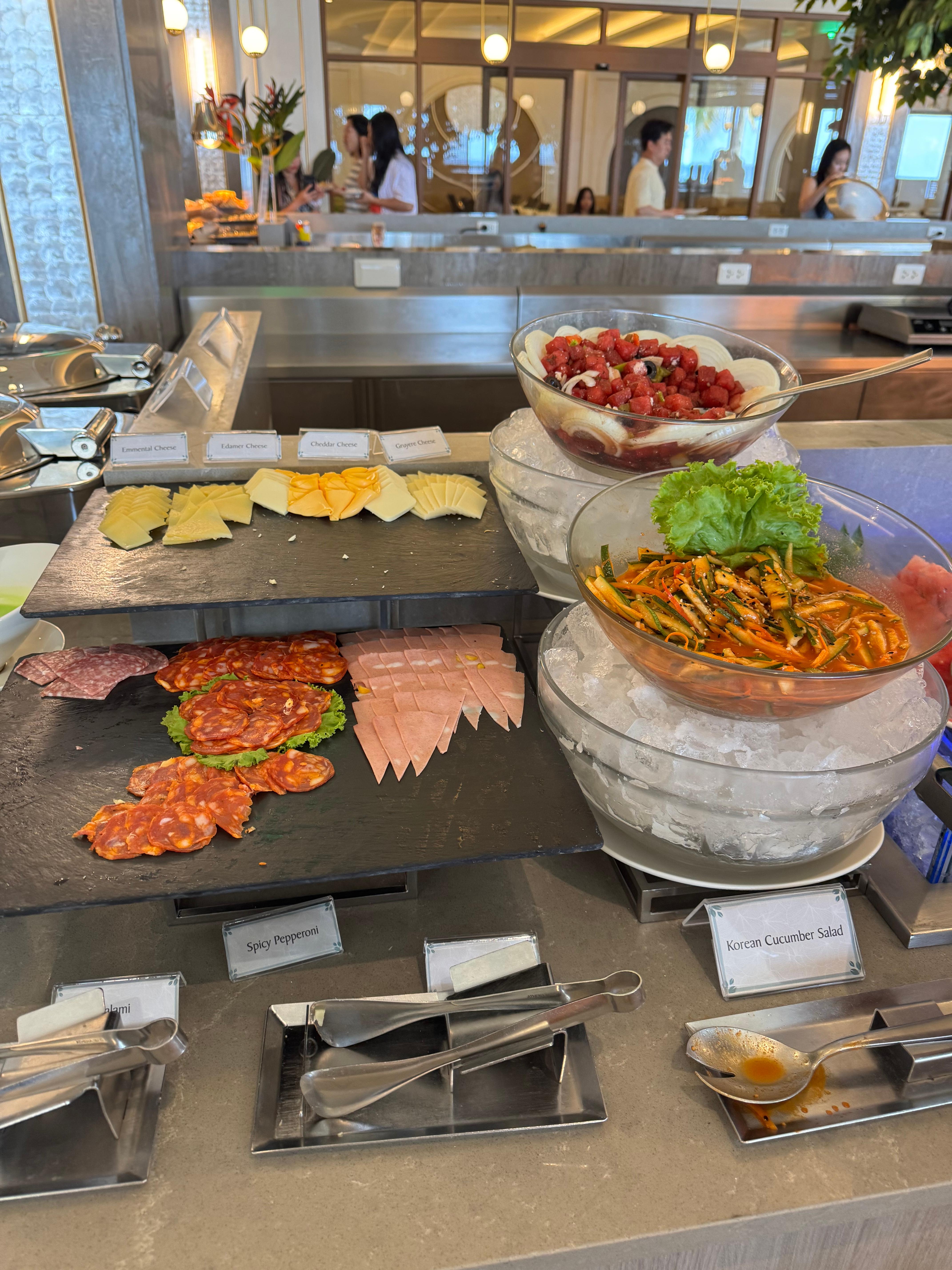 헤난 프리미어 코스트 리조트 조식