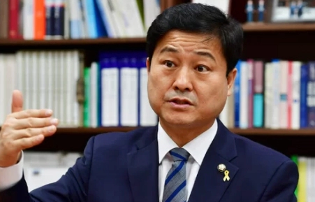 이종철 프로필 나이 고향 학력 경력 | 이종철 성북갑 국회의원 여론조사 지지율