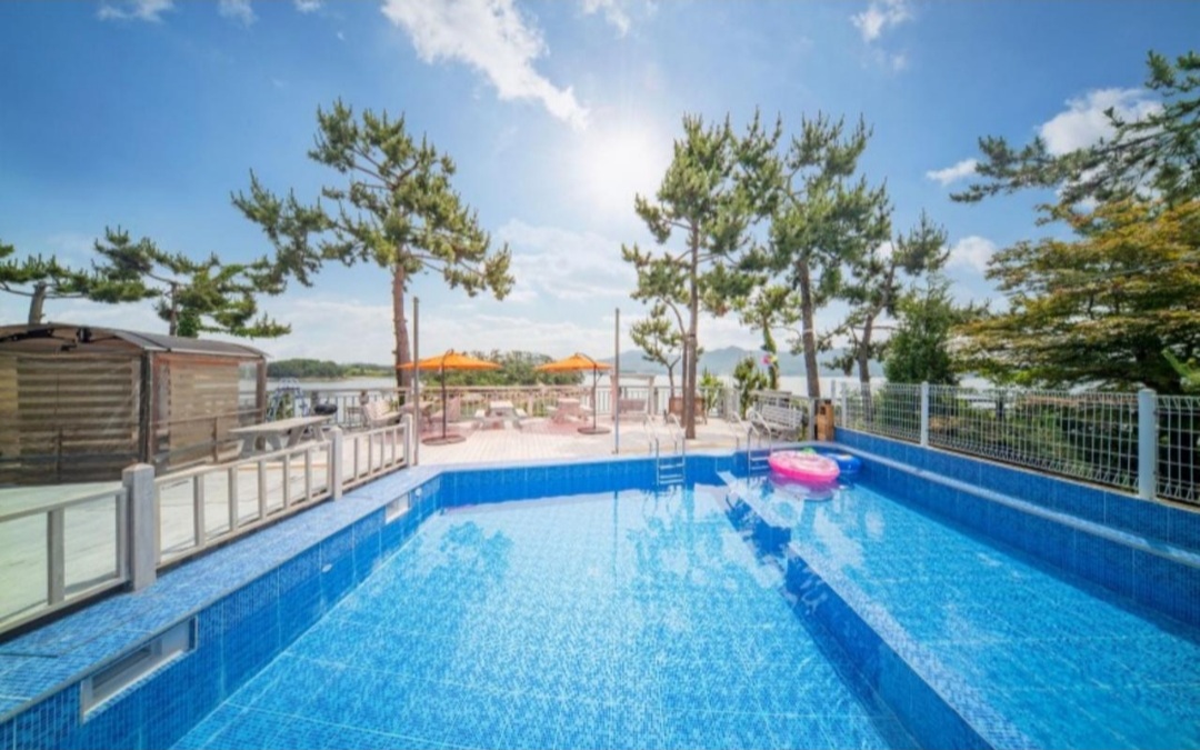 통영 하니스파 펜션 하니스파 펜션 수영장