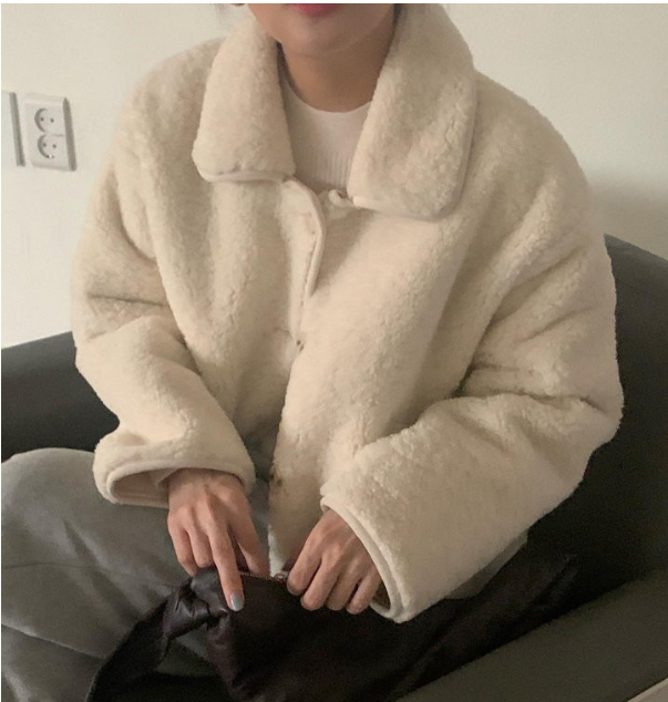 컴히얼 제이든 무스탕 자켓