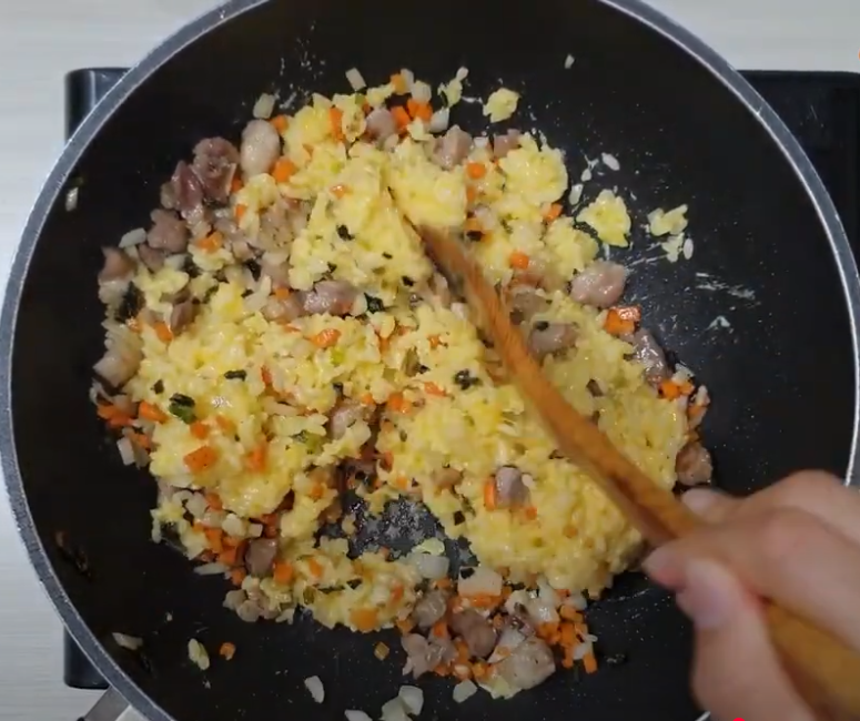 중국집 볶음밥 계란밥 볶기