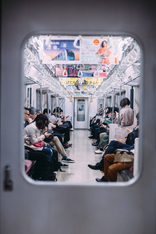 지하철-사진
