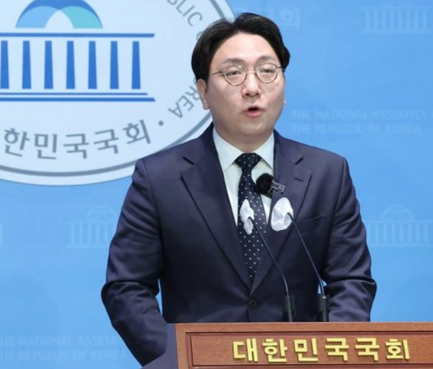 신인규 국민의힘 탈당 선언