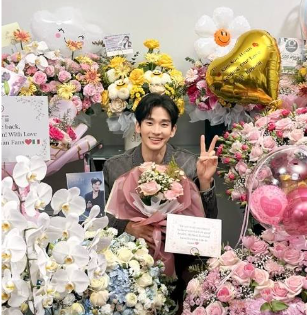 김수현 복귀 9월 TMA 시상자로 선다