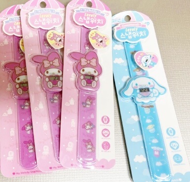 산리오 시나모롤 캐릭터 시계