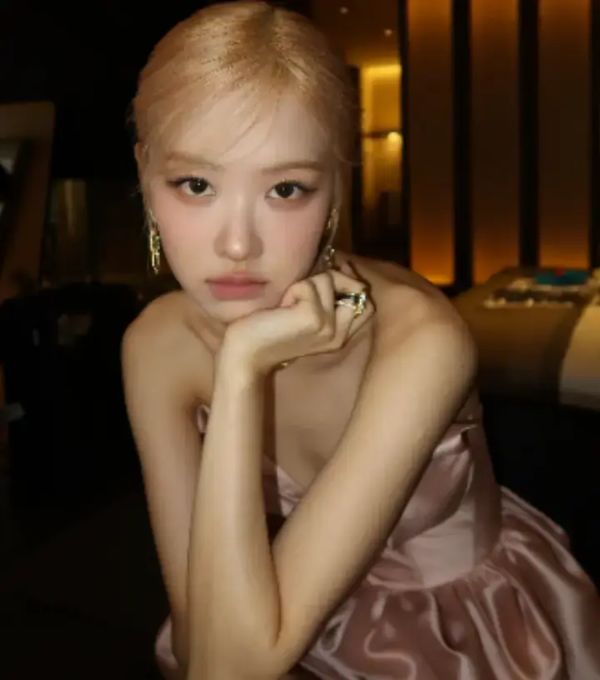 로제 (ROS&Eacute;)