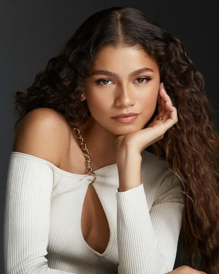 젠데이아 Zendaya