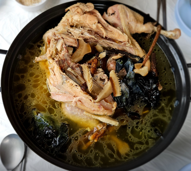 6시내고향 산채뷔페 석이백숙 석이버섯전 지리산 식당 누운골 정보