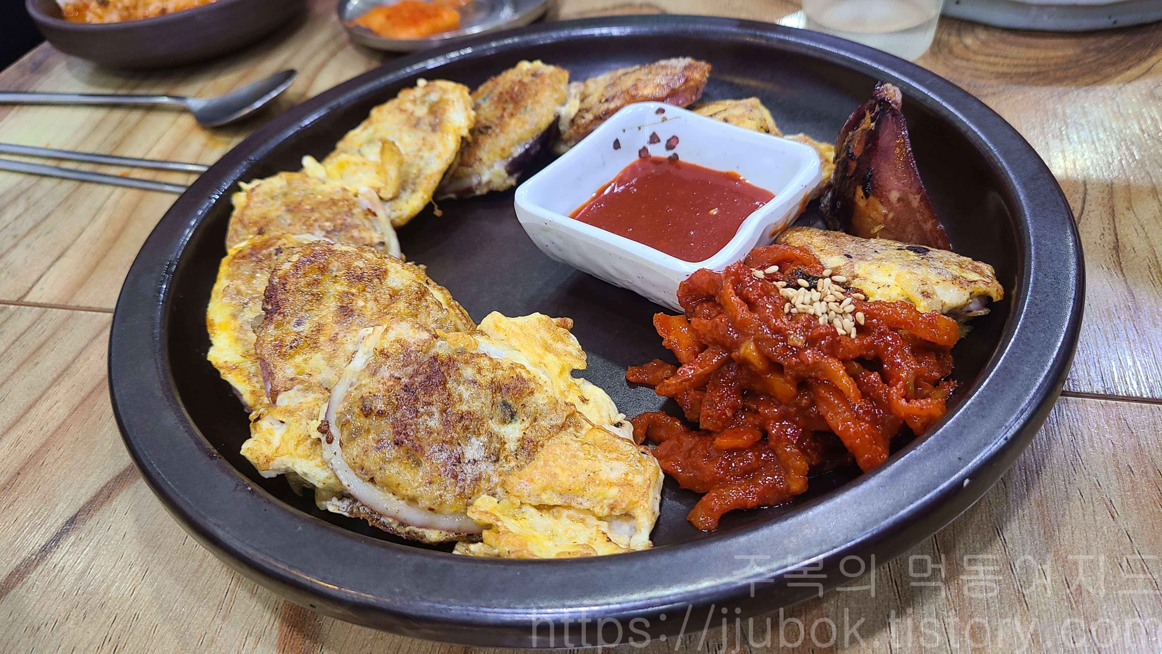 고향옥-얼큰순대국-오징어순대-2