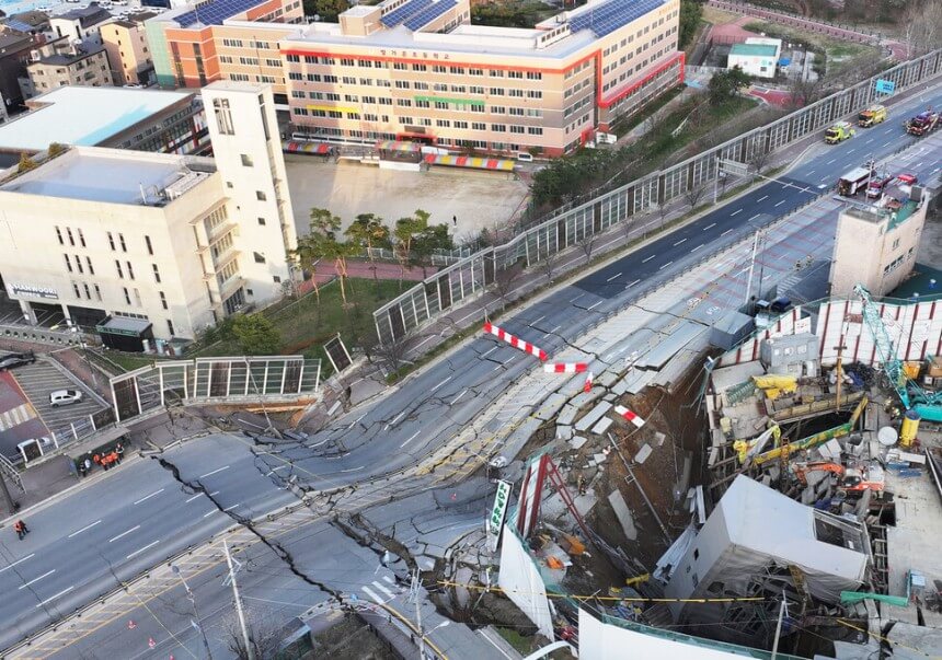 신안산선, 신안산선 붕괴, 광명, 광명 신안산선 붕괴, 광명 붕괴, 광명역, 광명시, 광명 양지사거리, 신안산선 사고, 광명 신안산선 사고, 복선전철 붕괴, 터널 붕괴, 포스코이앤씨, 광명 사고 대피