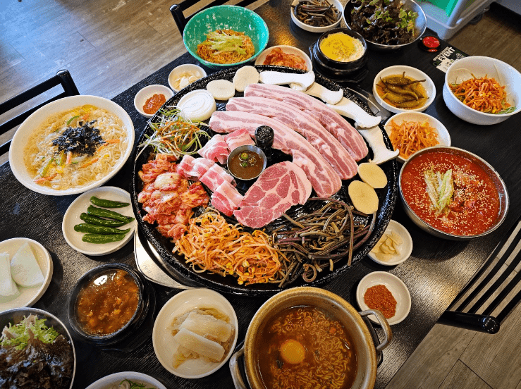 본오동 맛집 "왕뚜껑삼겹살" 음식