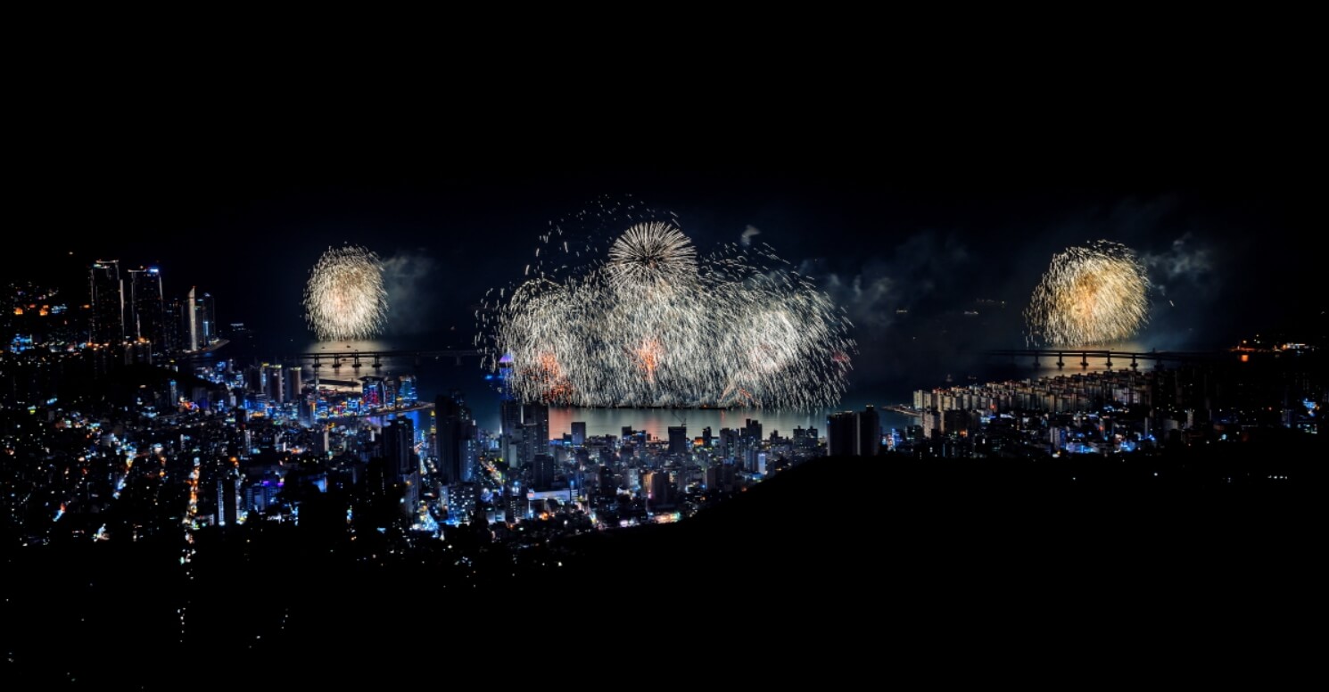 2024 부산 불꽃축제 시간 명당 주차 정보 유료좌석 잔여 티켓 예매 행사 일정 교통 통제