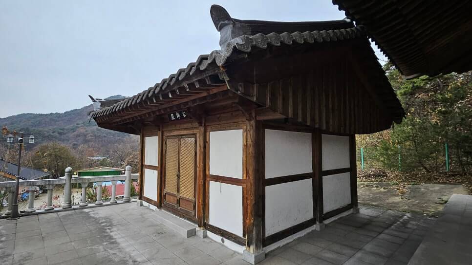 원주 용화사 : 소원을 들어주는 신비의돌이 있는 중국 소림사 한국 본찰