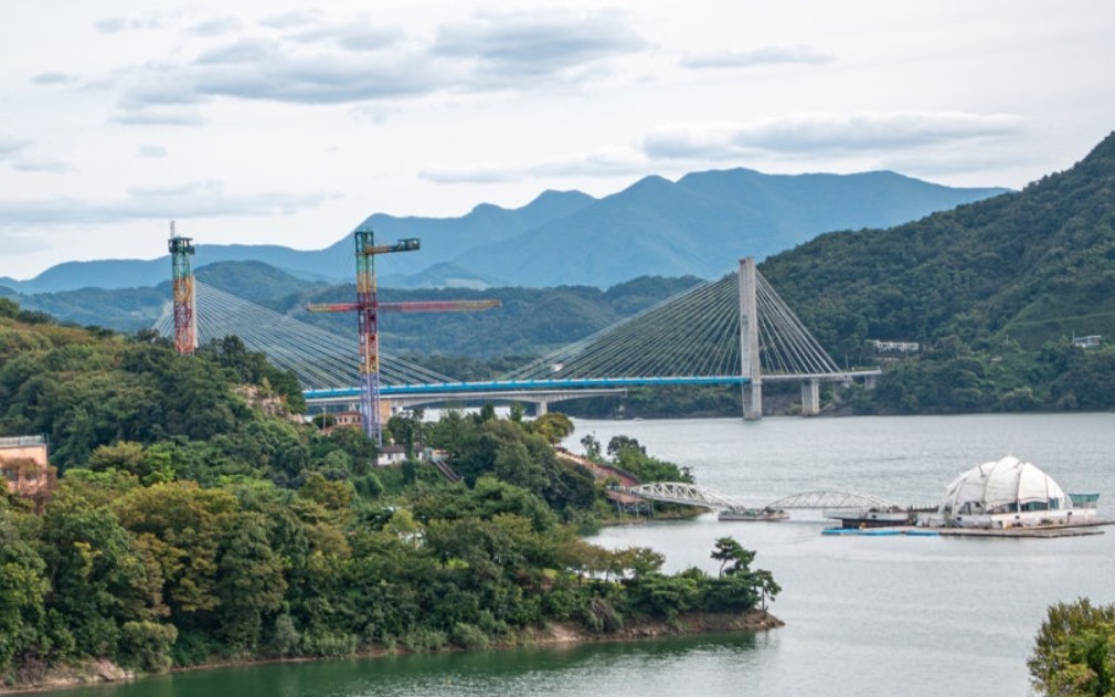 3월에 가볼만한 국내 여행지 탑5 (구례,경주,강릉,청풍호,기장)-청풍호