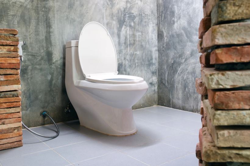 변기 물때, 효과적으로 제거하는 3가지 실전 방법