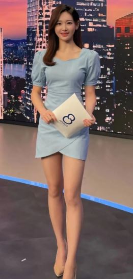 김다영-각선미