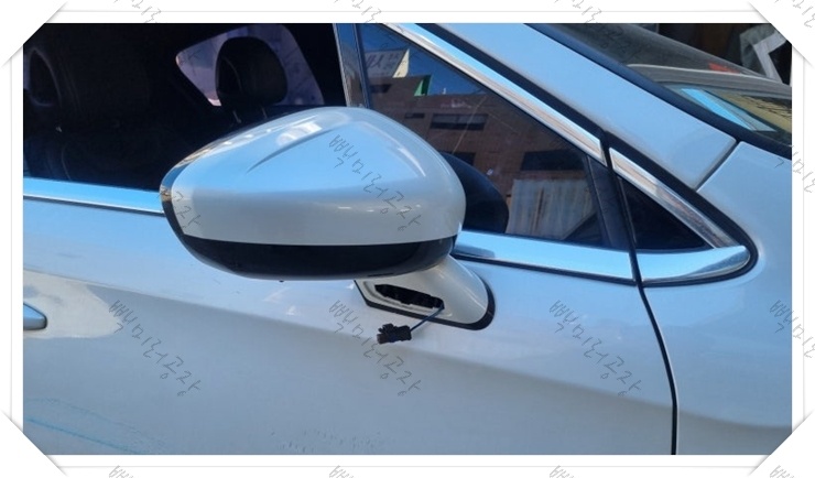 시트로엥 DS5 사이드미러 중고 프레임 교체 수리 후