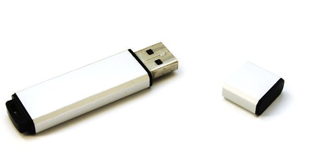 USB 플래시 드라이브