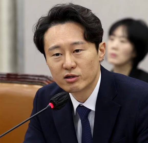 이탄희 국회의원 프로필 나이 고향 학력 지역구