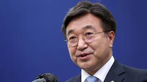 윤호중 프로필&amp;#44; 이재명 정부 첫 행안부 장관 후보자의 의미는?