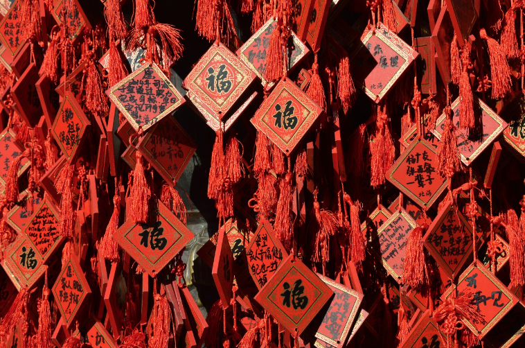 색과 문화: 감정과 색의 연관성이 문화마다 다른 이유