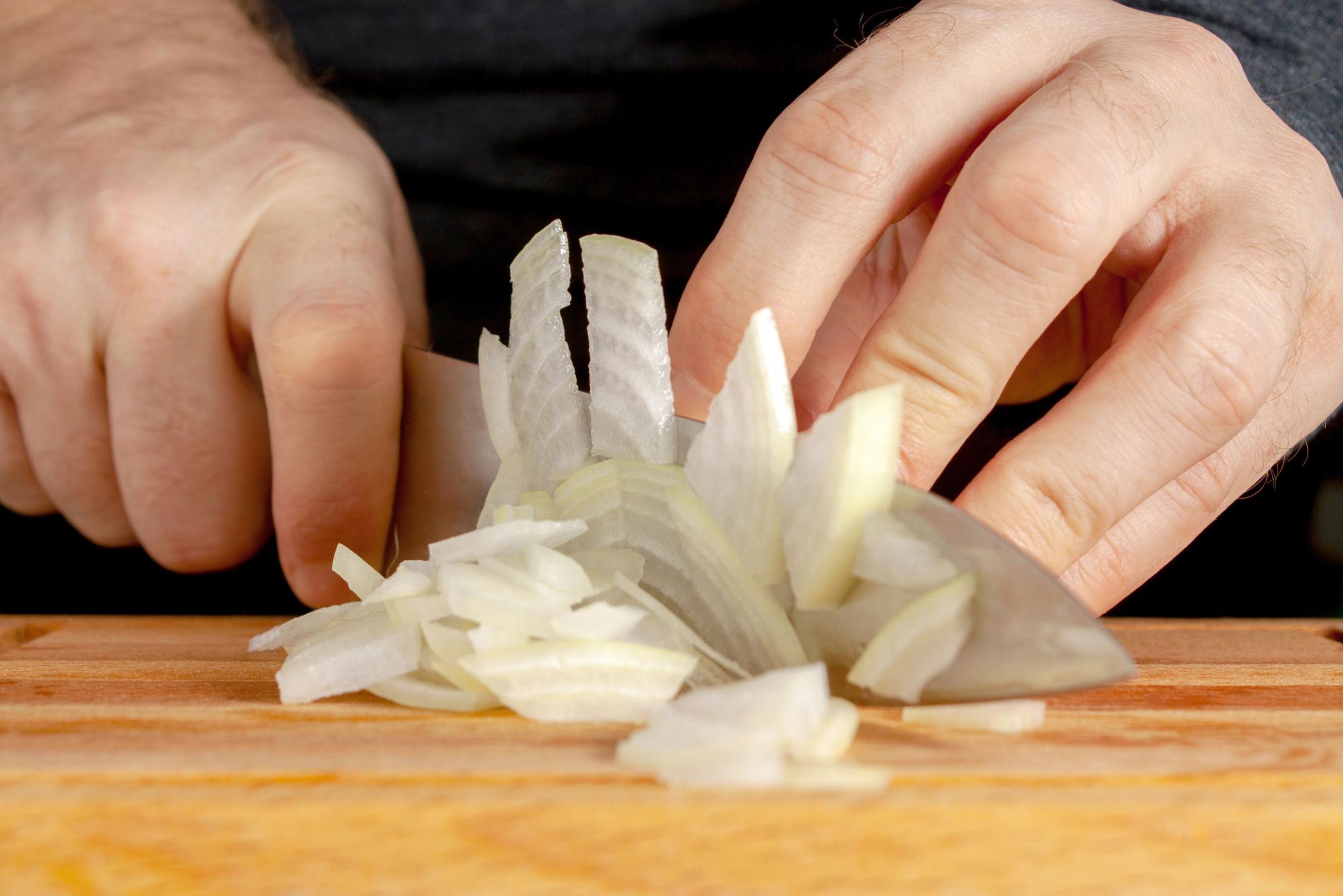 양파 써는 사진