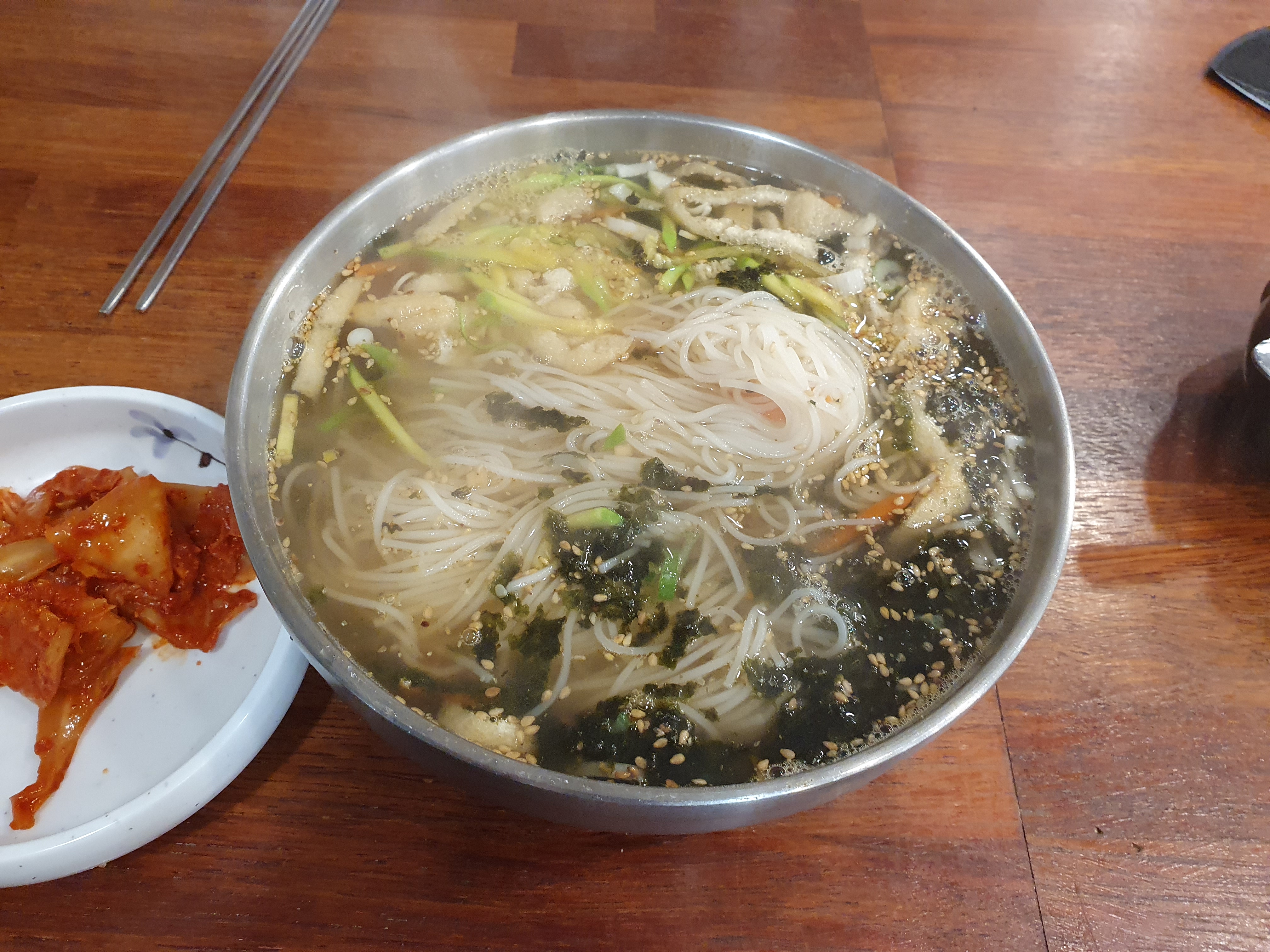 잔치국수 1인분 곱빼기