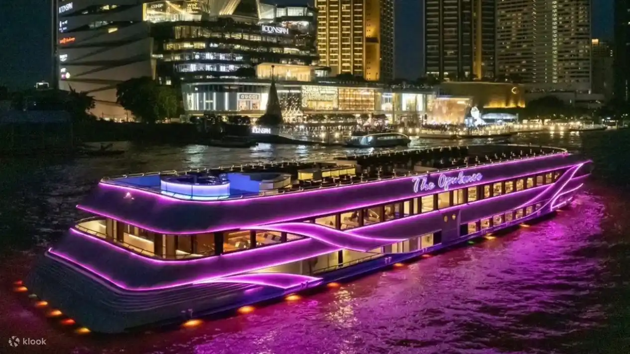 차오프라야강 럭셔리 디너 크루즈 방콕 최대 규모 3층 크루즈