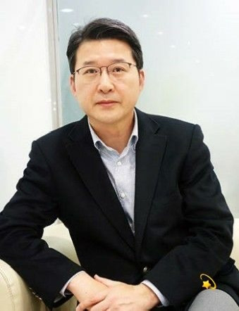 국민의힘 최고위원 1위 신동욱 프로필