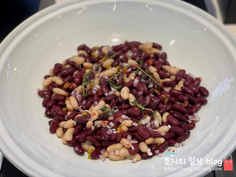 코트야드 메리어트 수원 조식_콩 샐러드