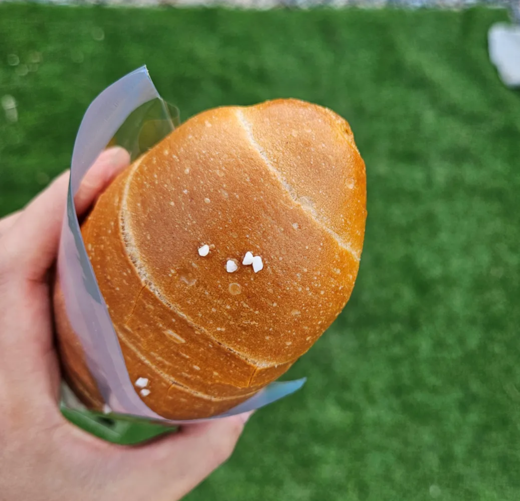 경기도-포천시-100년단팥빵-소금빵앞면