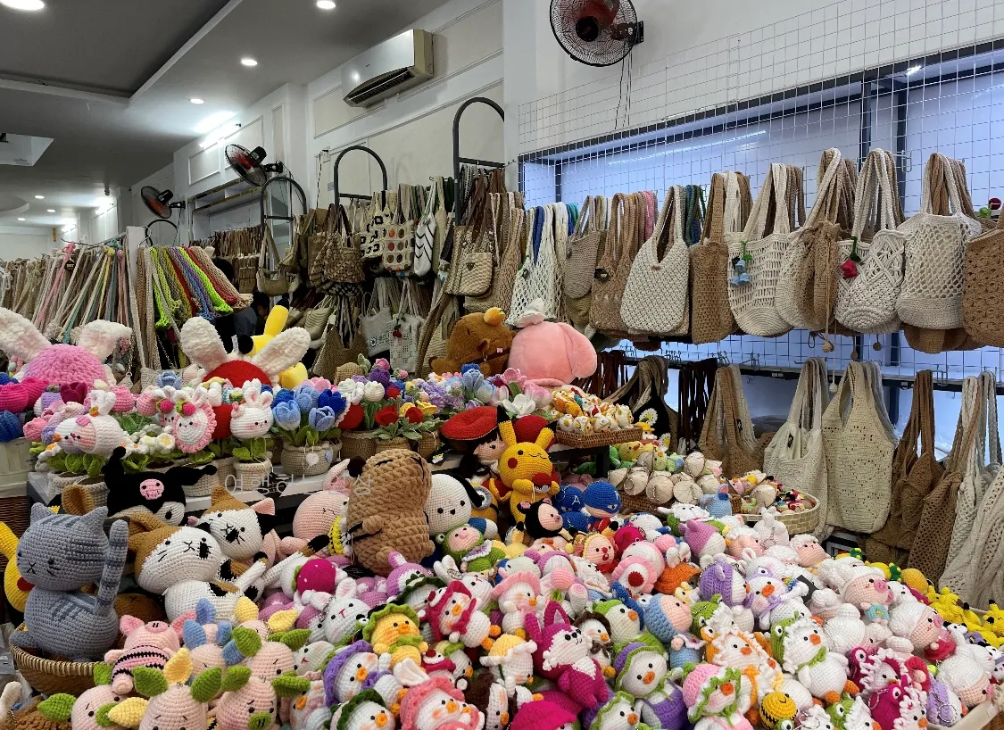 나트랑-시내-구경-기념품샵-추천-가격-비교-(JW기프트샵,크록스켄켄,키사수베니어,티앤푸약국)