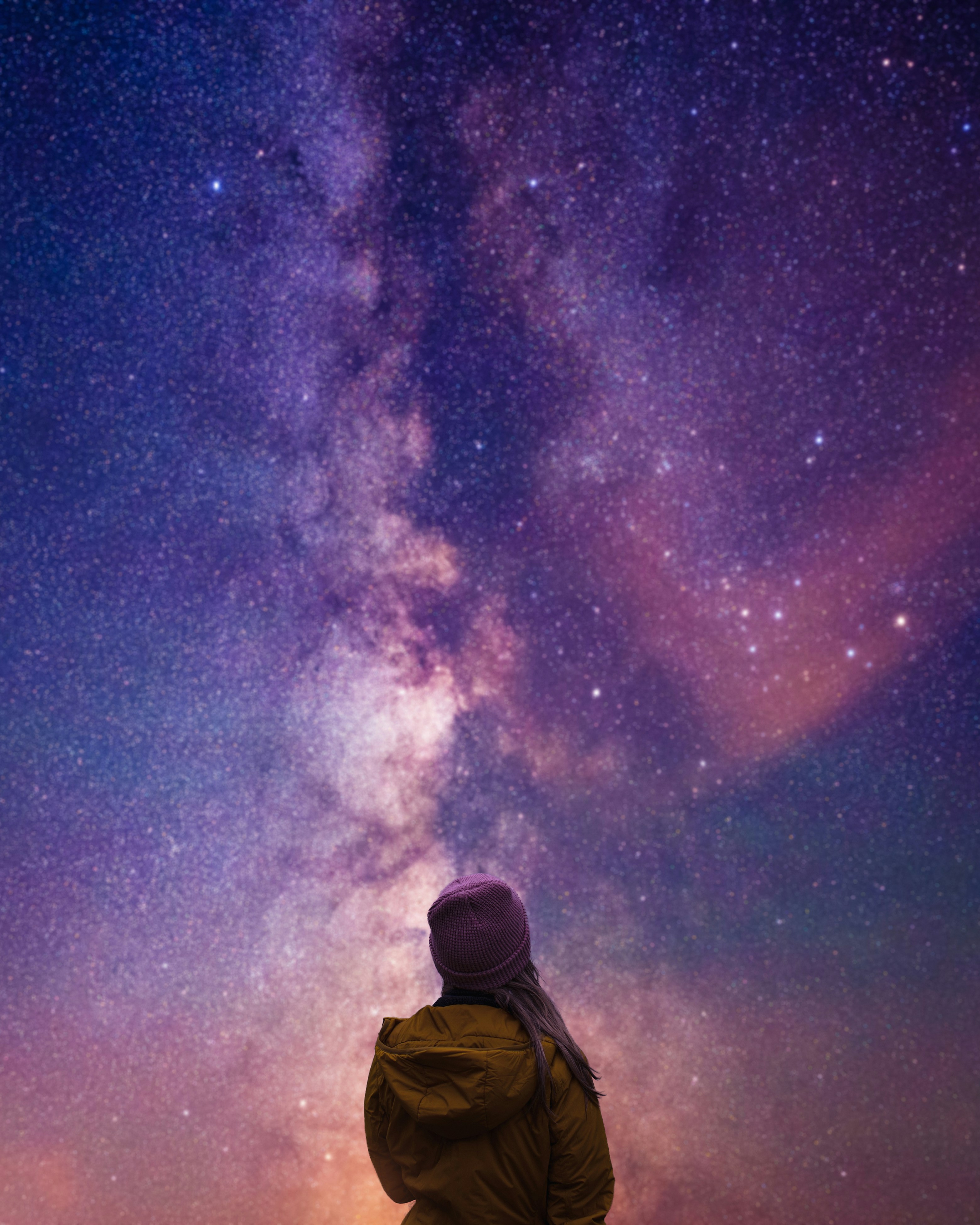 밤하늘 달빛을 따라 별을 줍는 아이의 여정을 보여줌