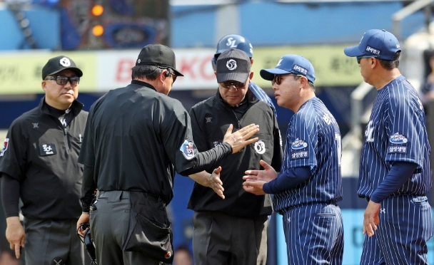 lg트윈스 염경엽 감독 ABS 찬성 소신발언 이유