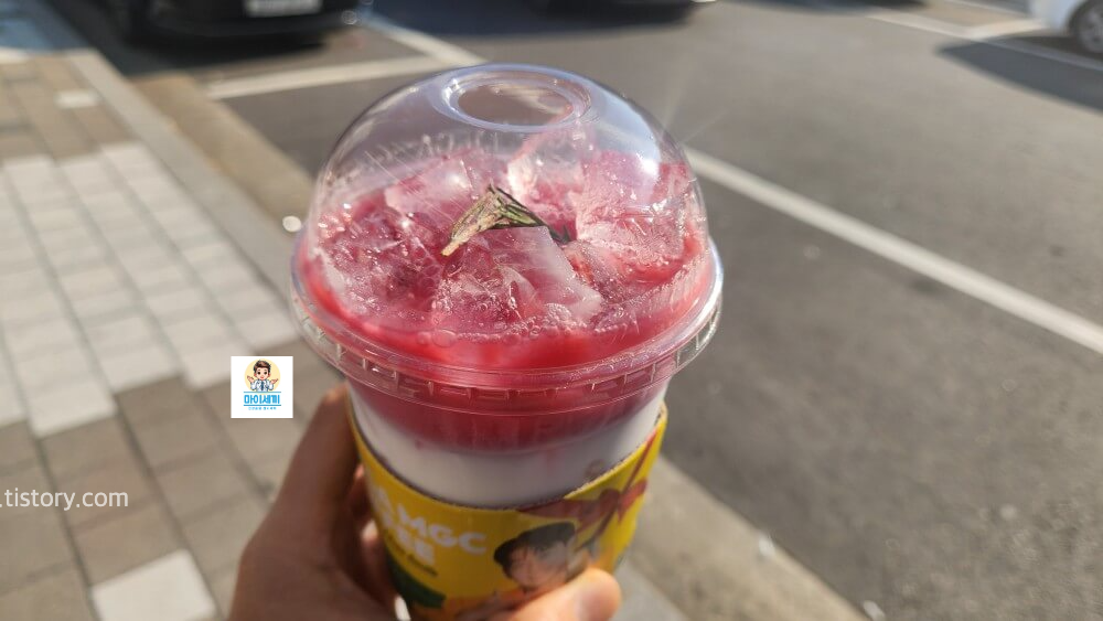 첫 맛부터 기분 좋은 달콤함